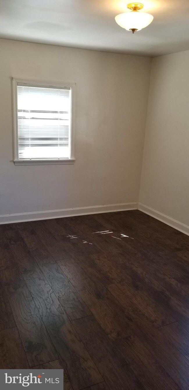 712 Glenwood Ave, Baltimore, MD 21212 - photo 7