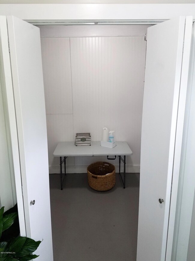 4545 Hercules Ave, Jacksonville, FL 32205 - photo 7