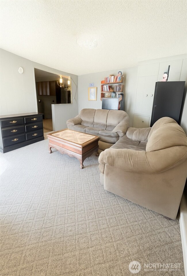 345 W Ridge Rd, Moses Lake, WA 98837 - photo 6