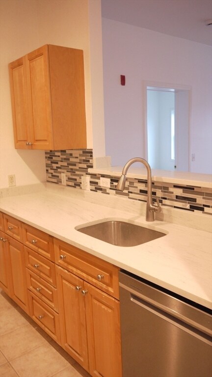 Walnut Place Condominiums unit 202, Peabody, MA 01960 - photo 4