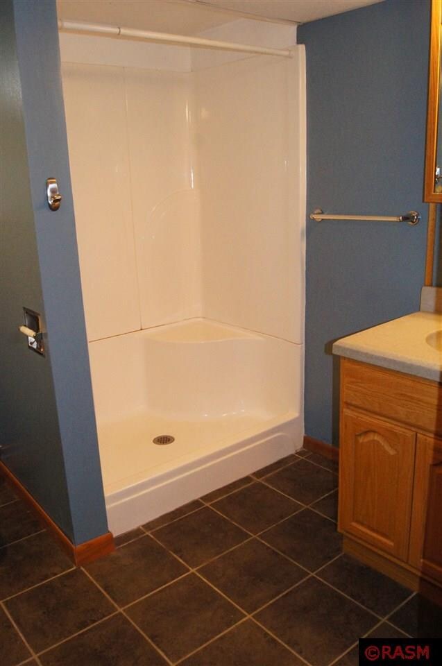 1026 N State St, New Ulm, MN 56073 - photo 7