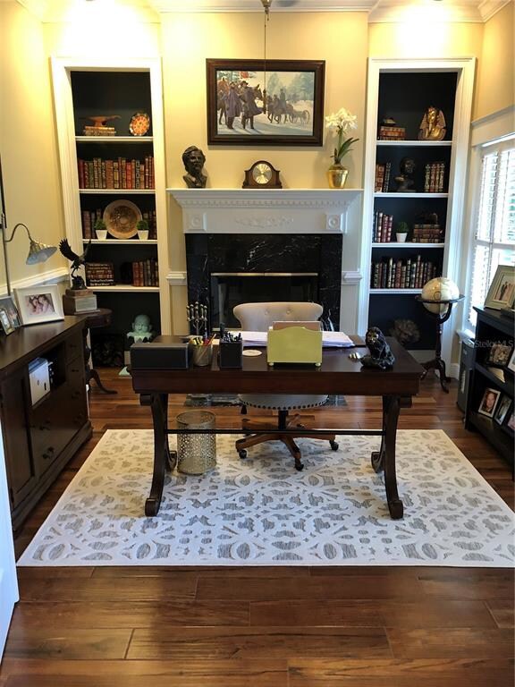 Living Room/Office