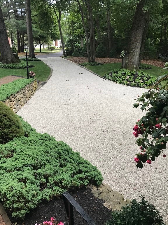 2 Hollyhock Ln, Hingham, MA 02043 - photo 4