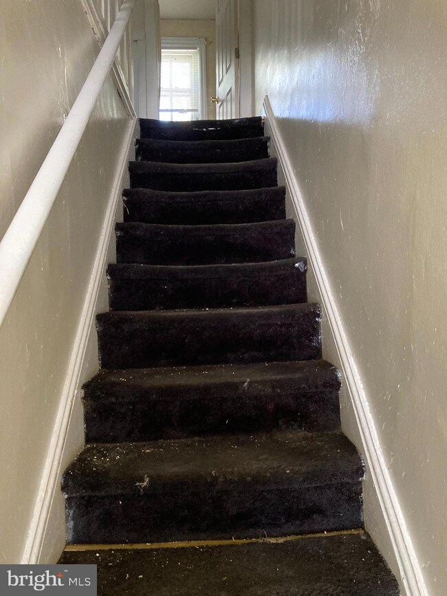 211 Sheas Terrace, Ardmore, PA 19003 - photo 7