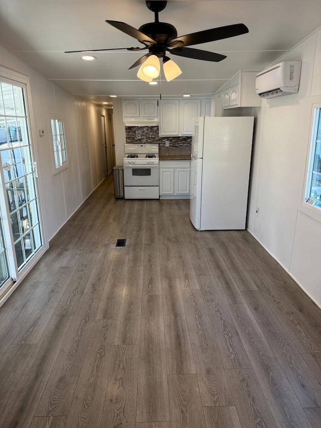 222 E Foothill Blvd, Pomona, CA 91767 - photo 4