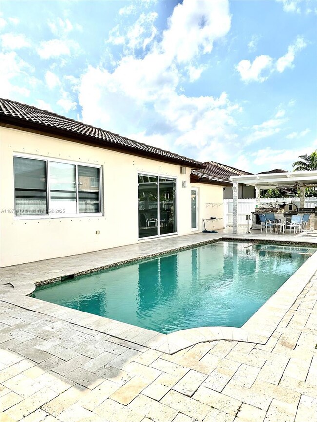 1455 SW 155th Ct, Miami, FL 33194 - photo 6