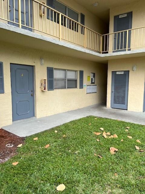 1401 NW 45th St unit 4, Pompano Beach, FL 33064 - photo 2