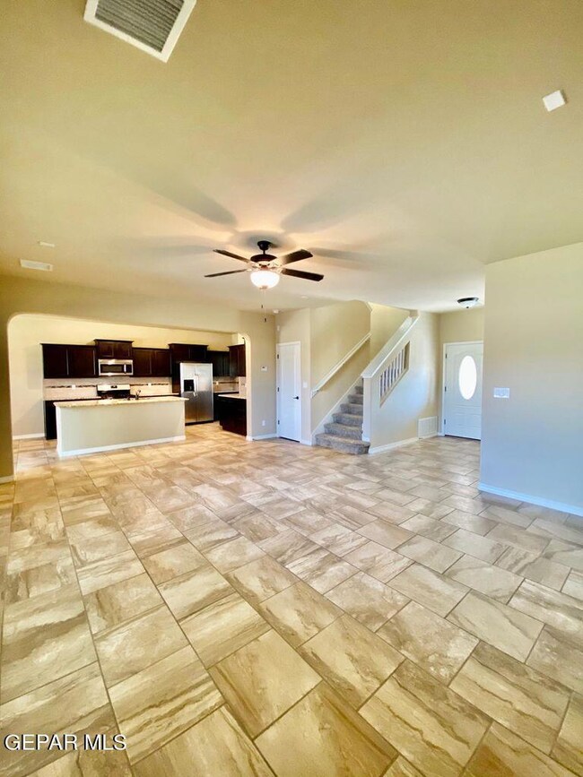 14729 Boer Trail Ave, El Paso, TX 79938 - photo 5