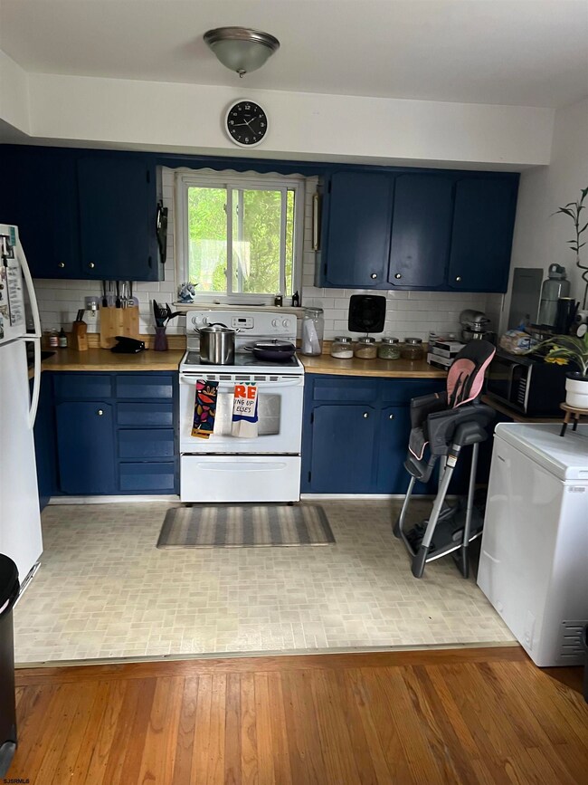 320 Campe St, Egg Harbor City, NJ 08215 - photo 5