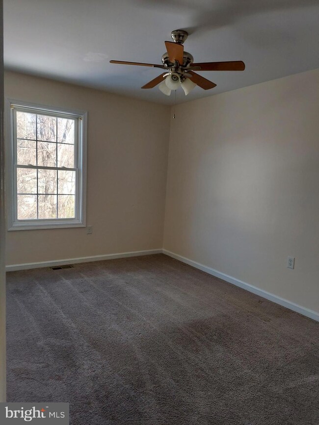 13 W 13th St, Front Royal, VA 22630 - photo 7