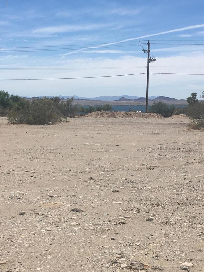 151 London Bridge Rd, Lake Havasu City, AZ 86403 - photo 2