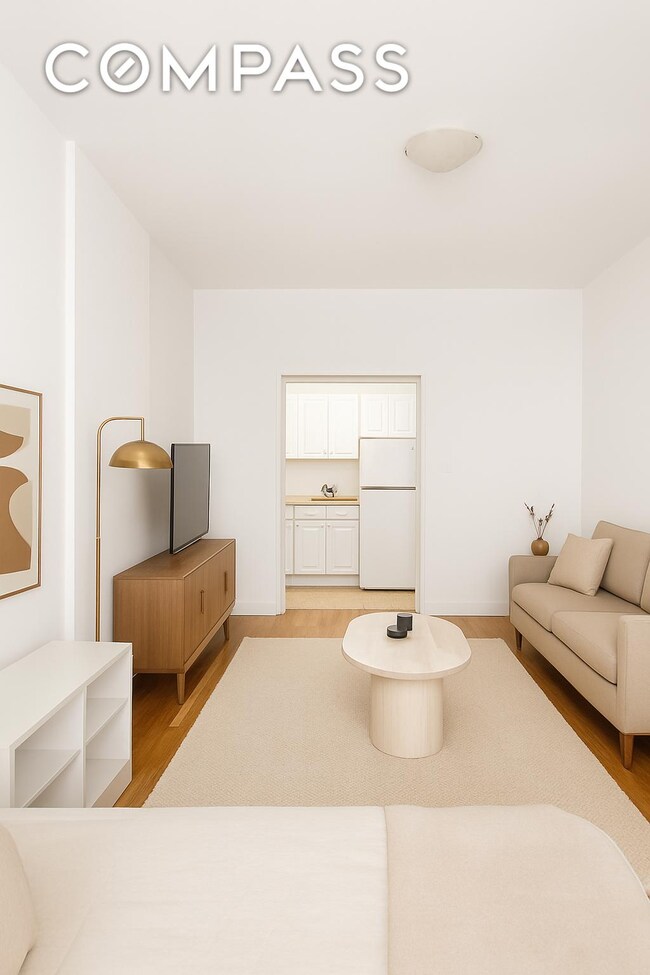 215 E 89th St unit 2B, New York, NY 10128 - photo 2