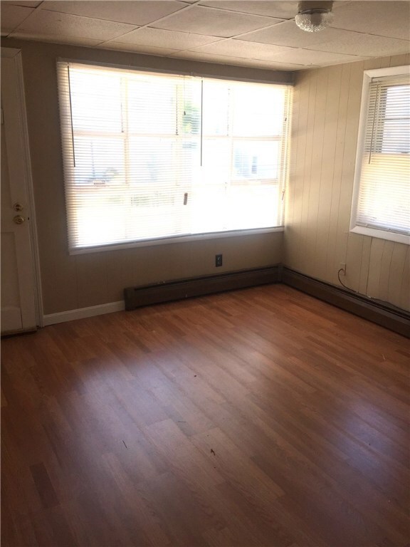 672 Providence St unit 1A, West Warwick, RI 02893 - photo 3