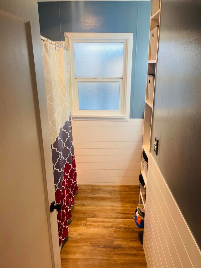 5217 Bryant Ave, Klamath Falls, OR 97603 - photo 6