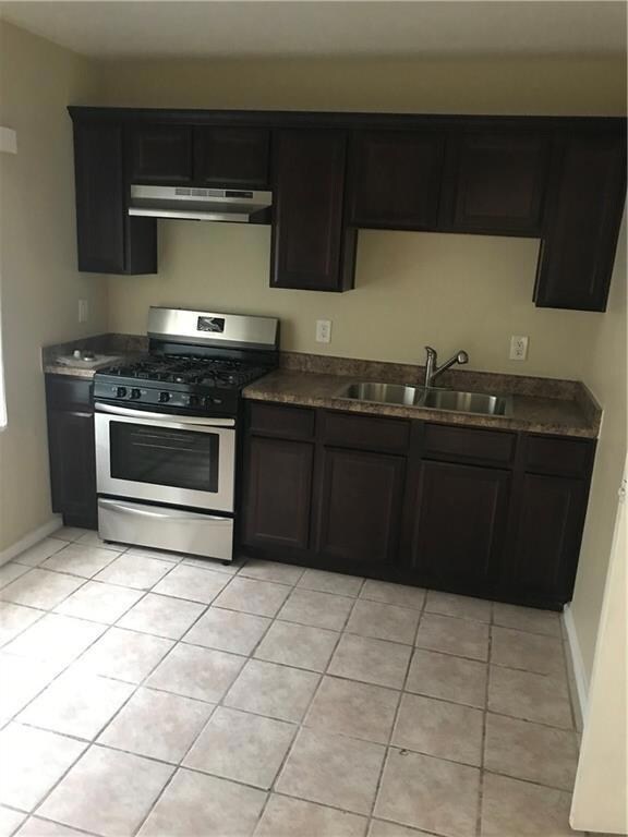 3922 N Piedras St unit 2, El Paso, TX 79930 - photo 4