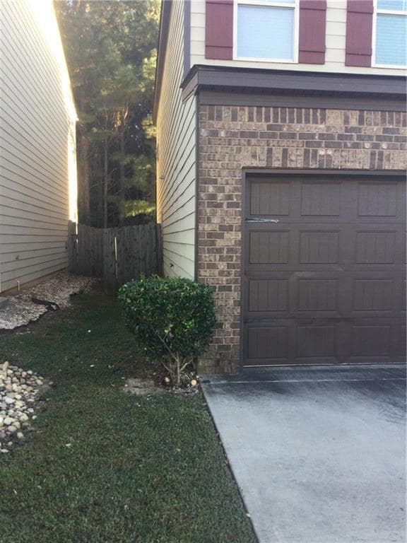 338 Lauren Dr, Fairburn, GA 30213 - photo 2