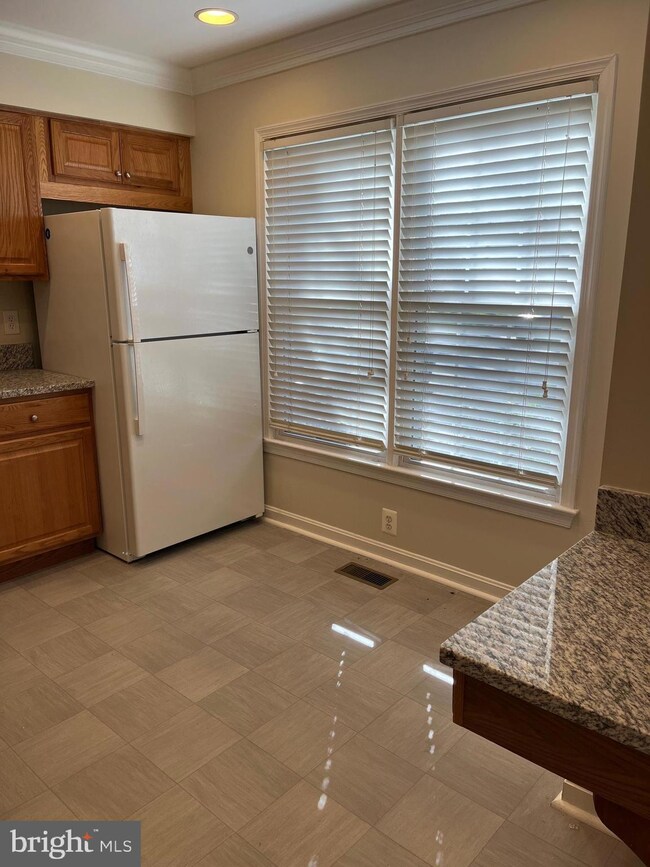 15023 Bridgeport Dr, Dumfries, VA 22025 - photo 3