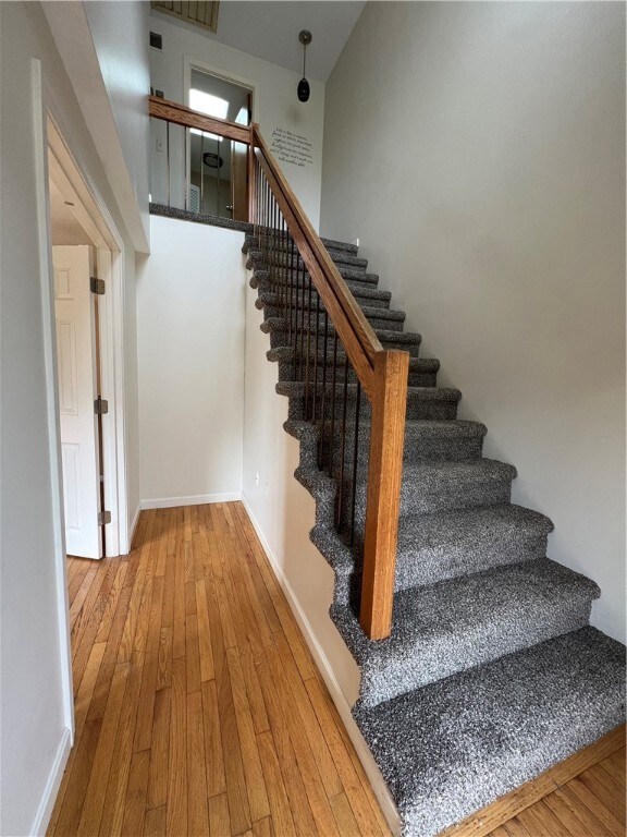 252 Mayfield Ave unit B, Cranston, RI 02920 - photo 6