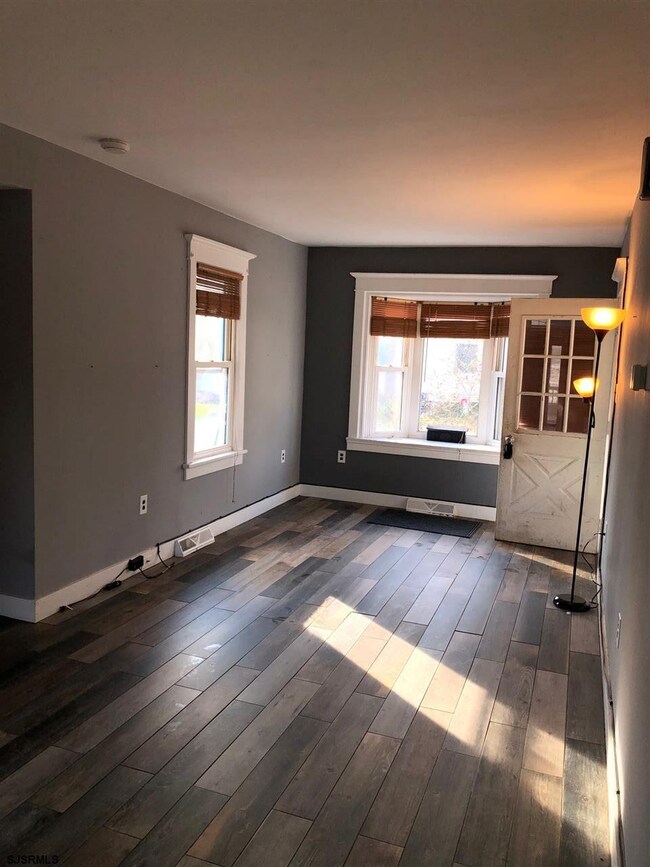 808 Maple Ave, Linwood, NJ 08221 - photo 5