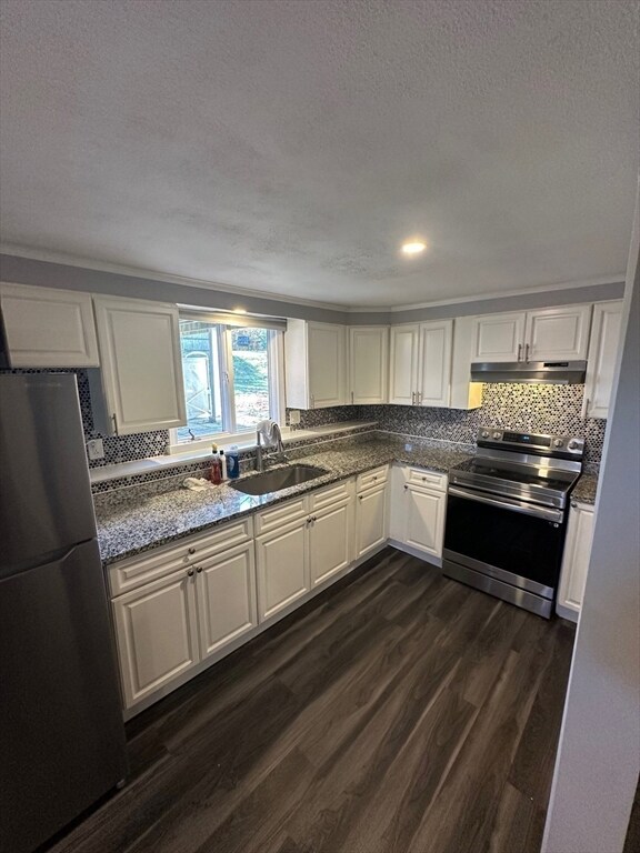 11 Sutcliffe Ave unit 1, Lincoln, RI 02865 - photo 3