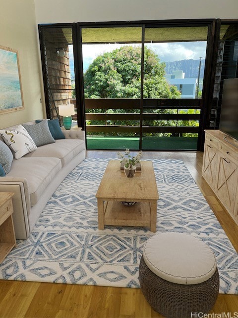living room Enhanced