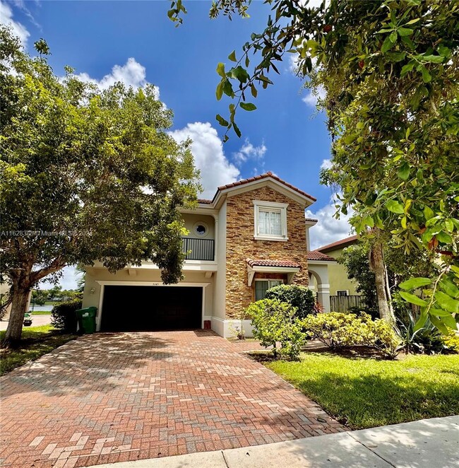 5145 SW 165th Ave, Miami, FL 33185 - photo 2