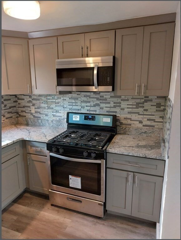 33 Paragon Rd unit 2, West Roxbury, MA 02132 - photo 5