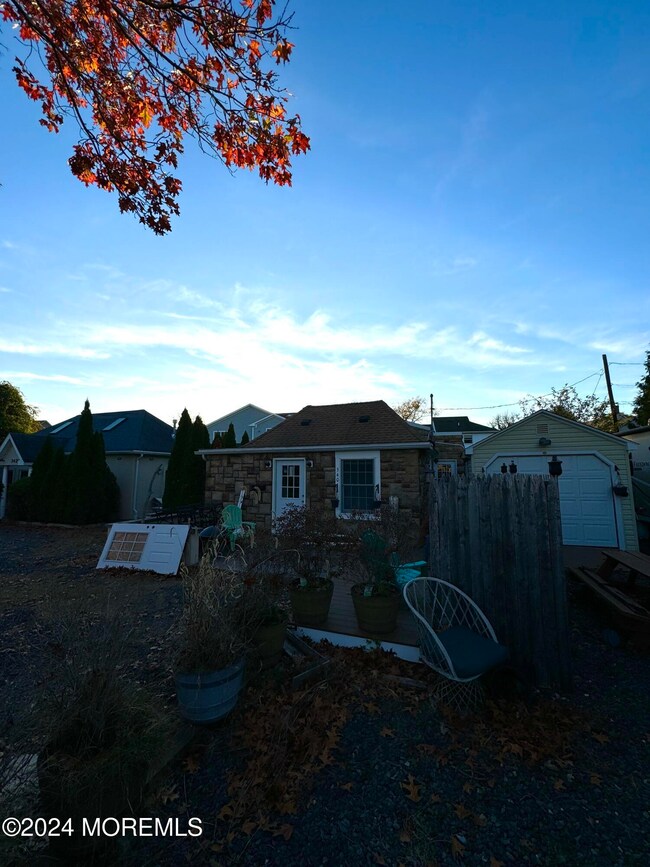 340 Elberon Blvd unit Rear house, Oakhurst, NJ 07755 - photo 5