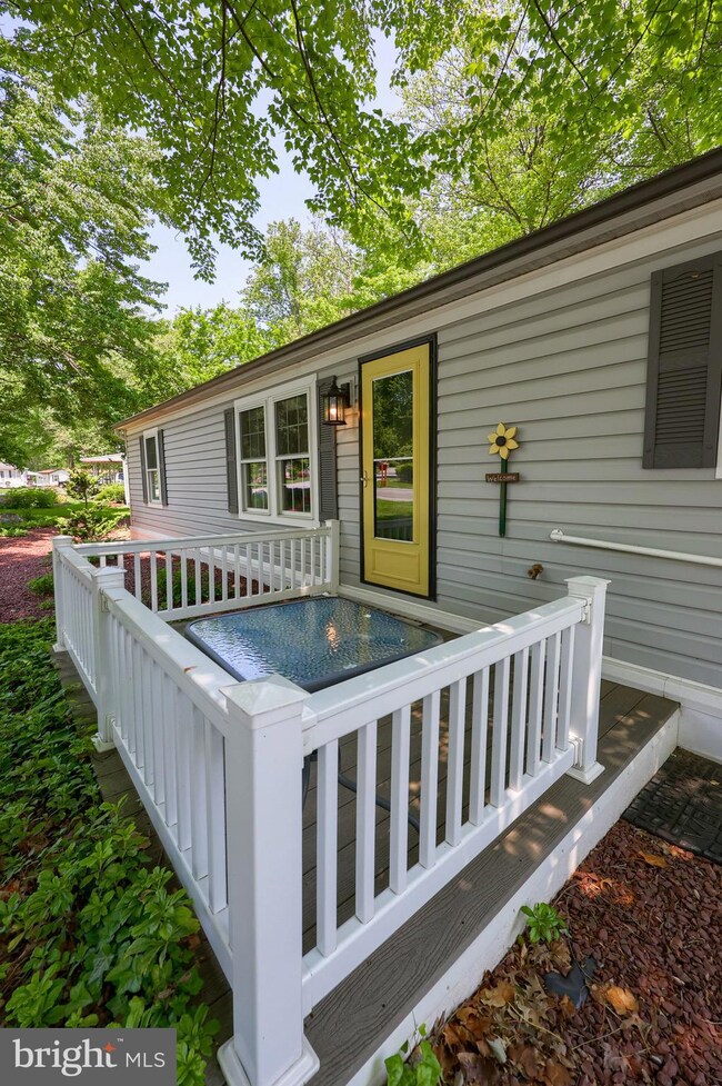 101 Maple Ave, Manheim, PA 17545 - photo 6