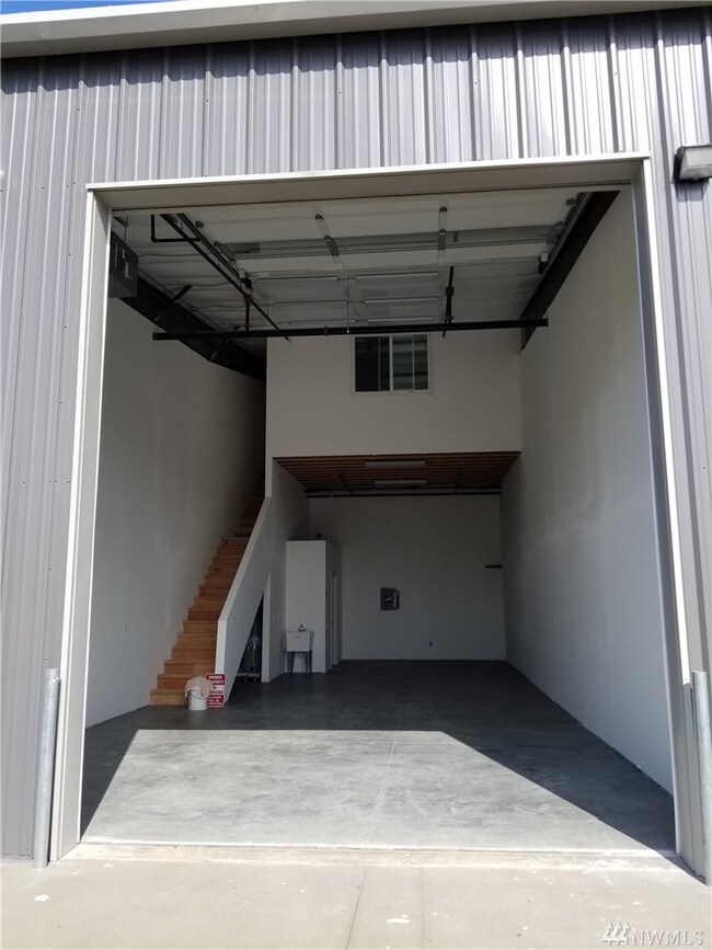 2748 Peace Portal Dr unit A 104, Blaine, WA 98230 - photo 2