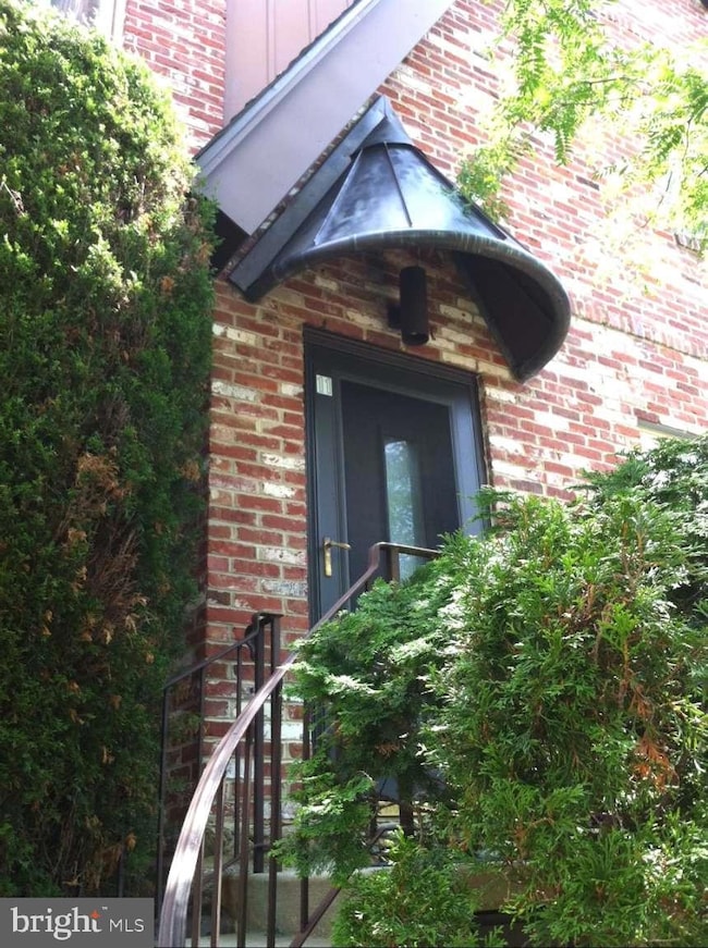 8 Rex Ave unit 11, Philadelphia, PA 19118 - photo 2