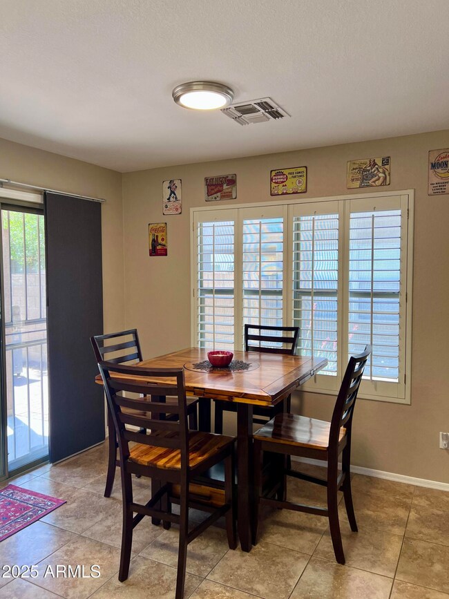 Kitchen Dinning