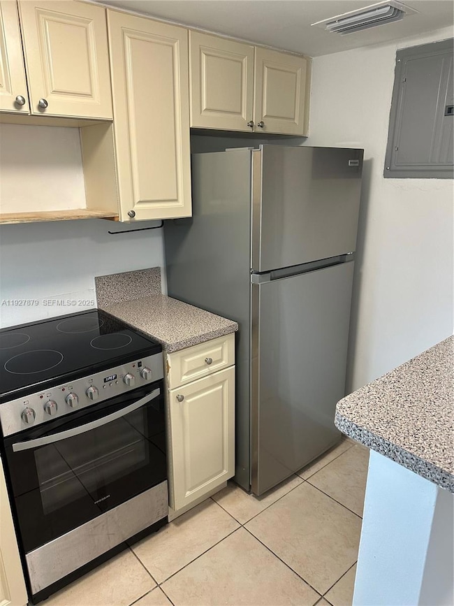 1514 Salzedo St unit 2, Coral Gables, FL 33134 - photo 3