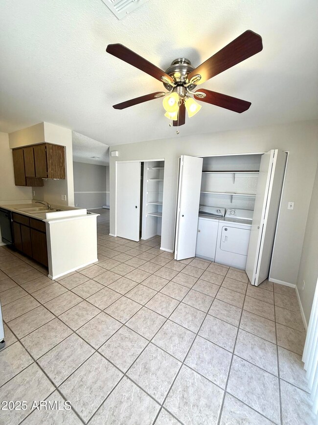 99 N Cooper Rd unit 124, Chandler, AZ 85225 - photo 4