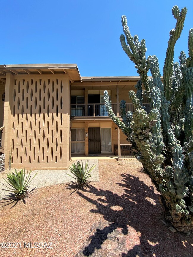 4 W Greenock Dr unit CC, Tucson, AZ 85737 - photo 3