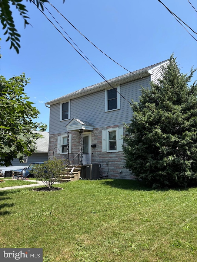 21 N Davis Ave, Audubon, NJ 08106 - photo 2