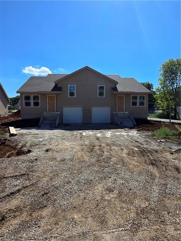 513 W Smith St, Spring Hill, KS 66083 - photo 2