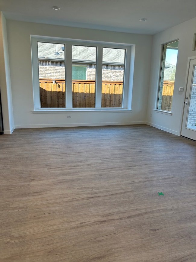 148 Breeds Hill Rd, Little Elm, TX 75068 - photo 5