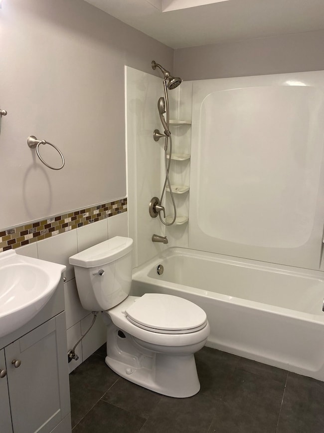 880 S Plum Grove Rd unit 210, Palatine, IL 60067 - photo 6