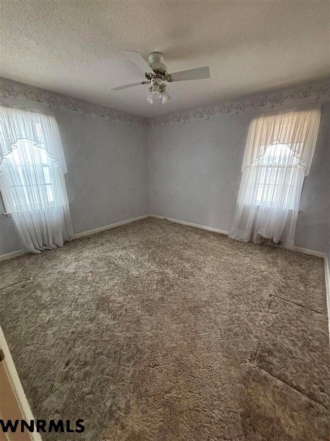 2809 6th Ave, Scottsbluff, NE 69361 - photo 4