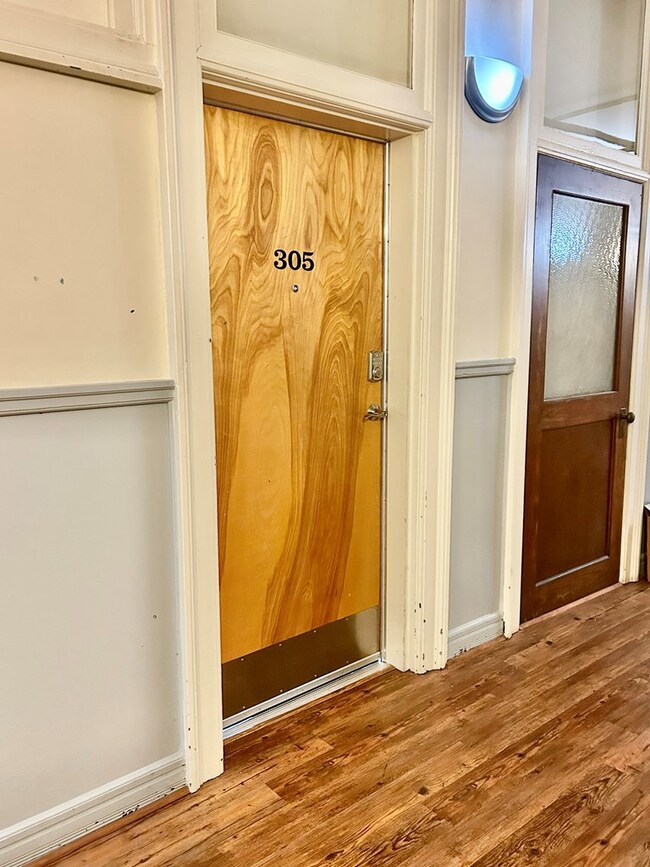 1204 1st Ave unit 305, Columbus, GA 31901 - photo 3