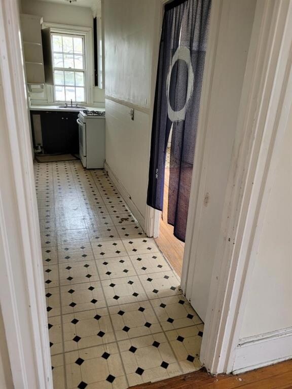 2nd Floor Apt #1 hallway to kitchen