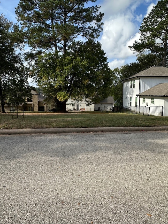 652 Cherry Hills Dr, Huntsville, TX 77340 - photo 3