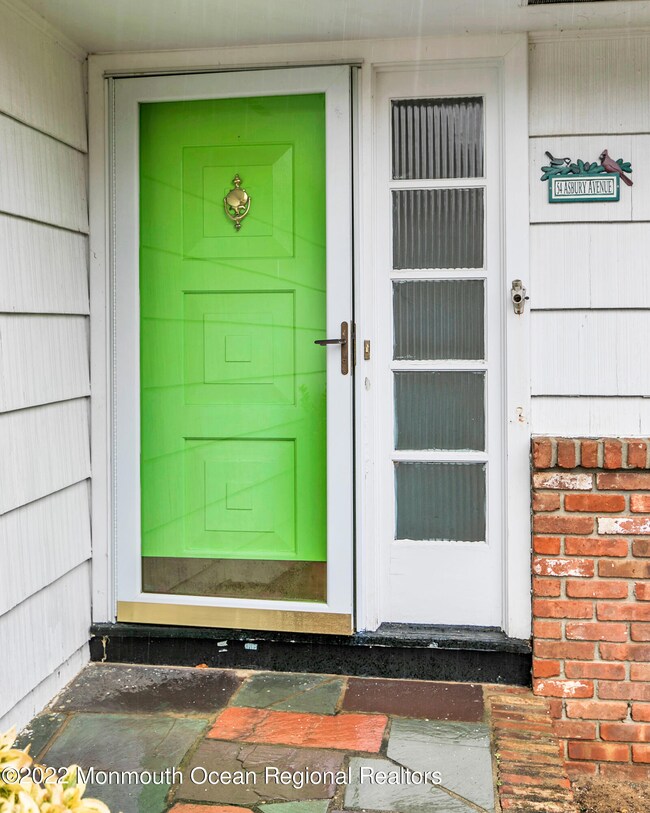 54 Asbury Ave, Atlantic Highlands, NJ 07716 - photo 3