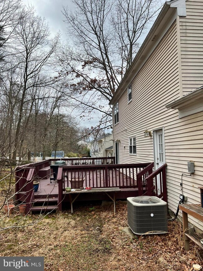 10107 Madronawood Dr, Laurel, MD 20708 - photo 4