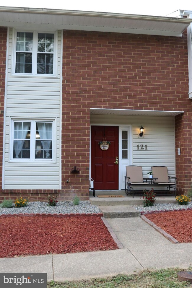 121 Oak Dr, Stafford, VA 22554 - photo 4