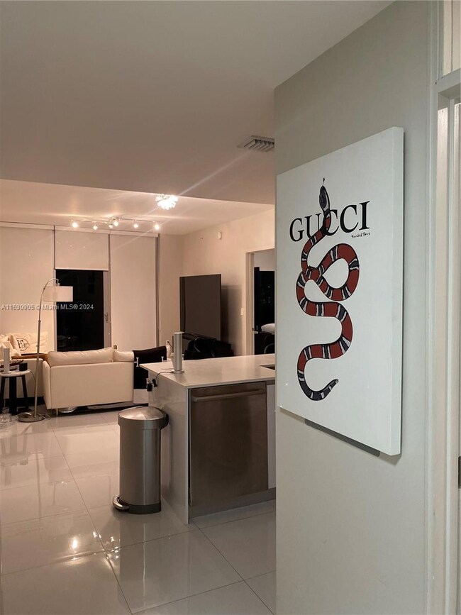 Aria on the Bay unit 3708, Miami, FL 33132 - photo 5