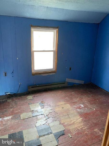 25207 Cascade Rd, Cascade, MD 21719 - photo 5