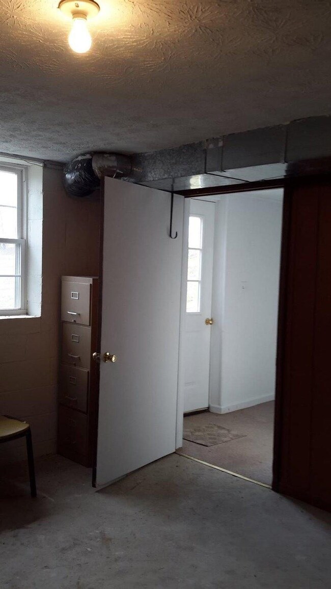 3006 Seaville Rd, Harrodsburg, KY 40330 - photo 6