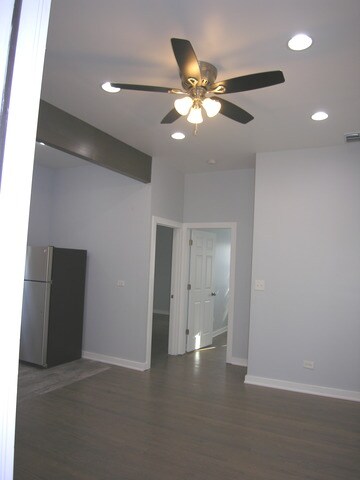 640 W 49th St unit 2FRNT, Chicago, IL 60609 - photo 3